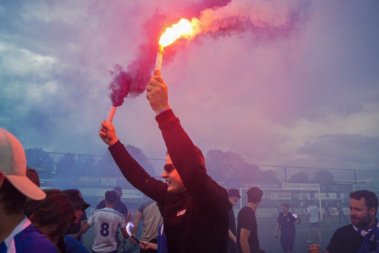 Historische promotie voor SDV Barneveld na verhitte middag in Veen