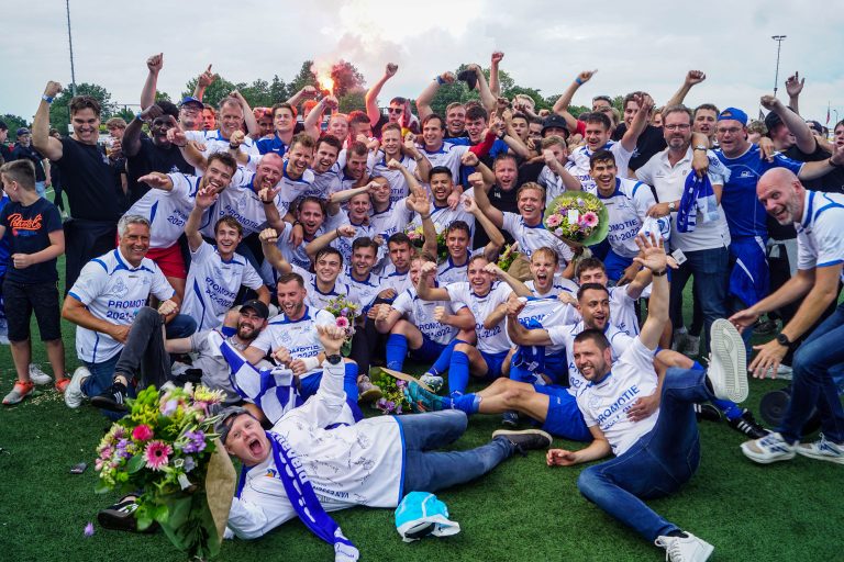 Historische promotie voor SDV Barneveld na verhitte middag in Veen