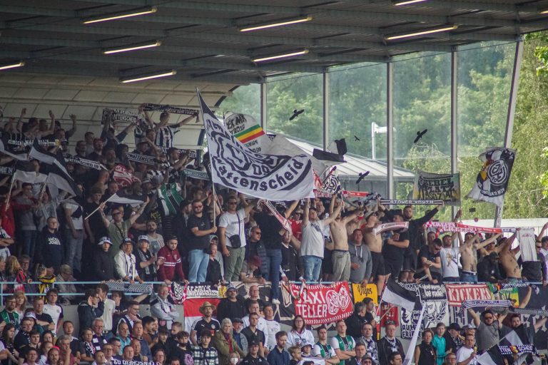 Promotie SG Wattenscheid: 6500 supporters op het vijfde niveau