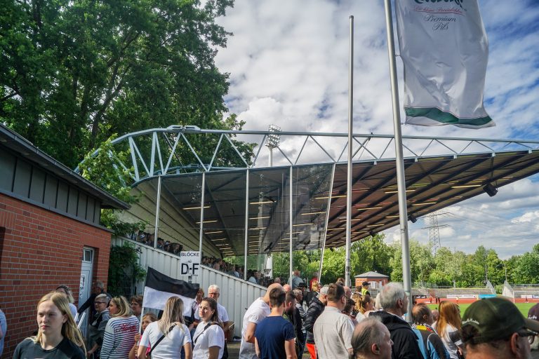 Promotie SG Wattenscheid: 6500 supporters op het vijfde niveau