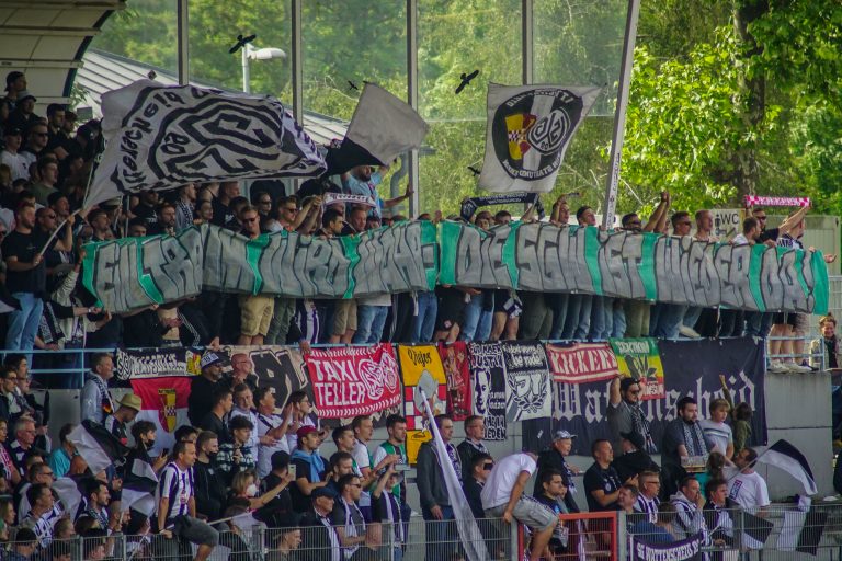 Promotie SG Wattenscheid: 6500 supporters op het vijfde niveau