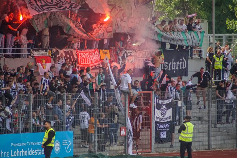 Promotie SG Wattenscheid: 6500 supporters op het vijfde niveau