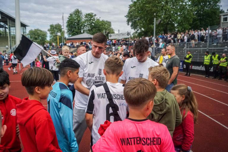 Promotie SG Wattenscheid: 6500 supporters op het vijfde niveau