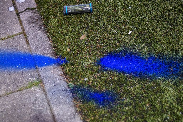 Supporters van Gemert stelen spandoek van GVVV op tumultueuze avond