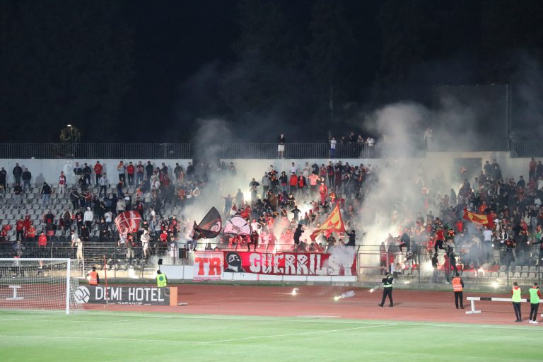 Het 29ste kampioenschap van KF Tirana