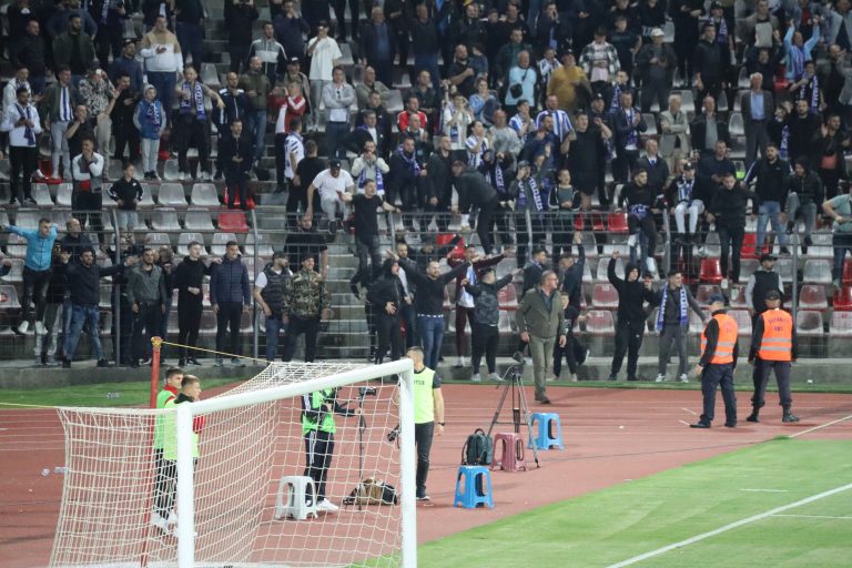 Het 29ste kampioenschap van KF Tirana