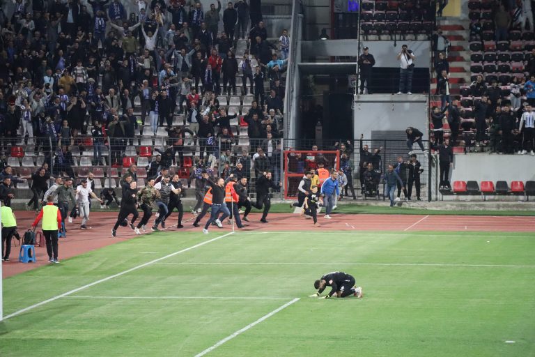 Het 29ste kampioenschap van KF Tirana