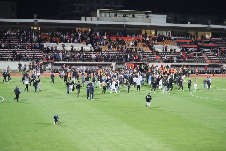 Het 29ste kampioenschap van KF Tirana