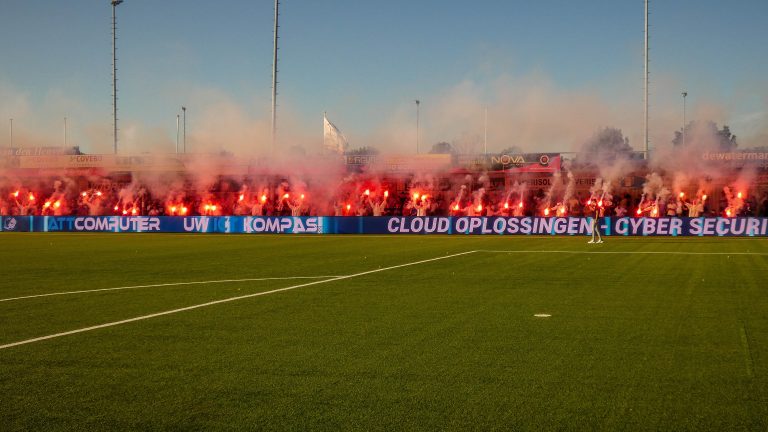 Bivaks, pyro en pogo; Kozakken Boys strijdt voor lijfsbehoud!