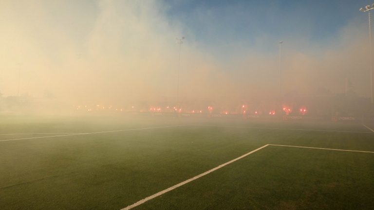 Bivaks, pyro en pogo; Kozakken Boys strijdt voor lijfsbehoud!
