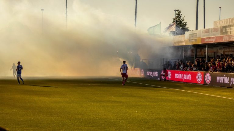 Bivaks, pyro en pogo; Kozakken Boys strijdt voor lijfsbehoud!