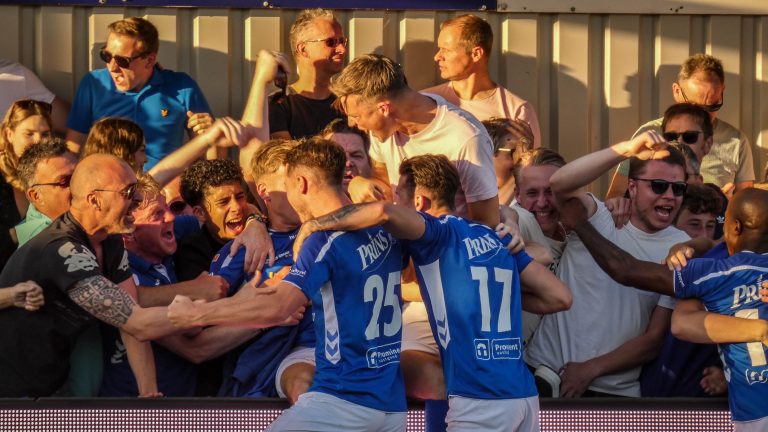 Bivaks, pyro en pogo; Kozakken Boys strijdt voor lijfsbehoud!