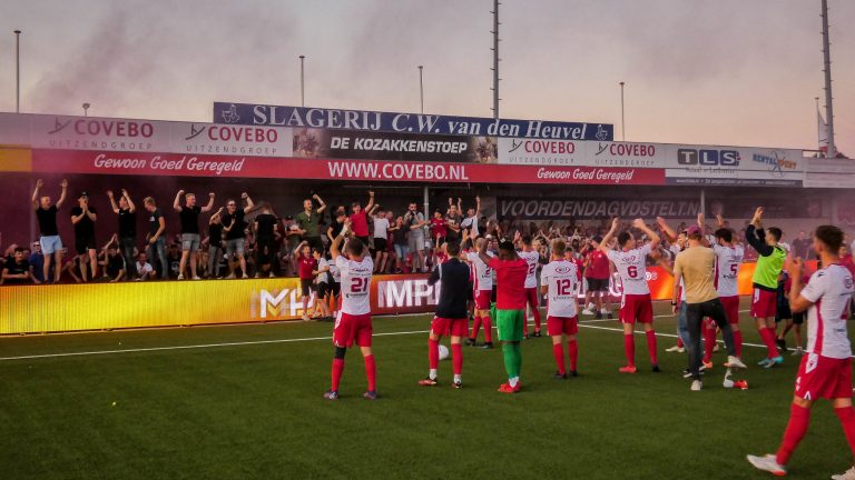 Bivaks, pyro en pogo; Kozakken Boys strijdt voor lijfsbehoud!