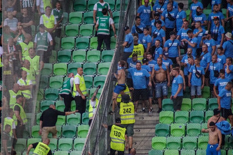 Nationalisme haat en rivaliteit clash tussen Ferencvaros en Bratislava