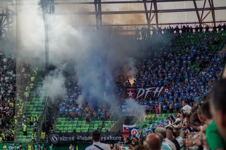 Nationalisme haat en rivaliteit clash tussen Ferencvaros en Bratislava