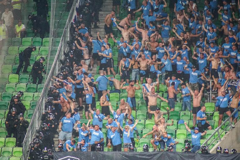 Nationalisme haat en rivaliteit clash tussen Ferencvaros en Bratislava