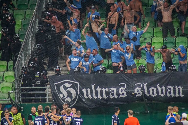 Nationalisme haat en rivaliteit clash tussen Ferencvaros en Bratislava