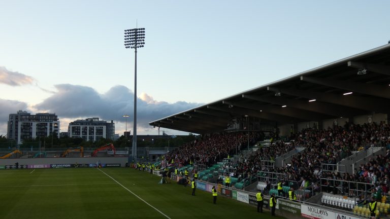 The Hoops zijn de baas in Dublin!