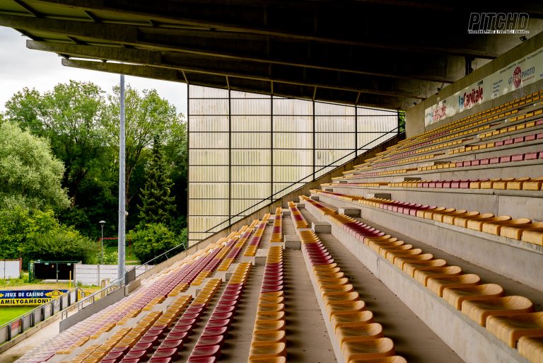Tubize LR 14 van 30