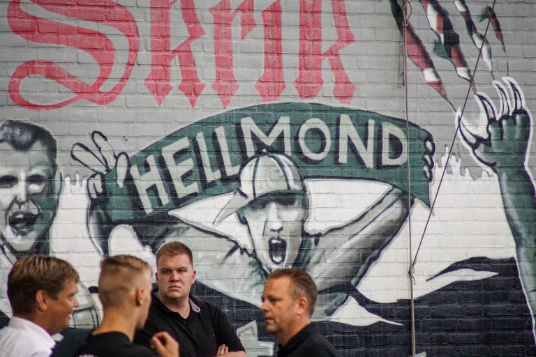 Zelfs belachelijke restricties krijgen de derby tussen Helmond en FC Eindhoven niet kapot