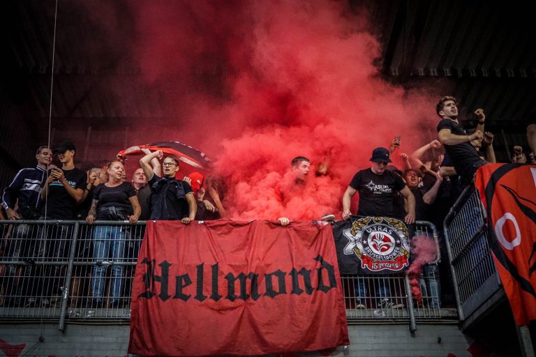 Zelfs belachelijke restricties krijgen de derby tussen Helmond en FC Eindhoven niet kapot