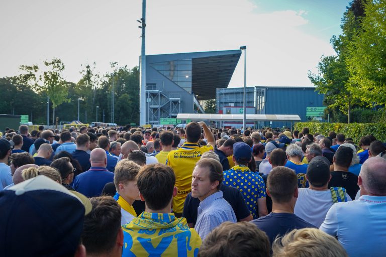 Union tegen Rangers. Daar waar Champions League nog voetbal ademt.