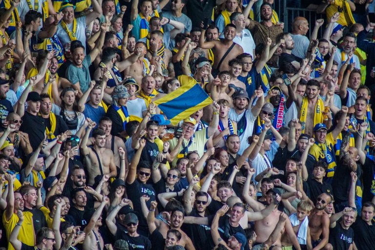 Union tegen Rangers. Daar waar Champions League nog voetbal ademt.