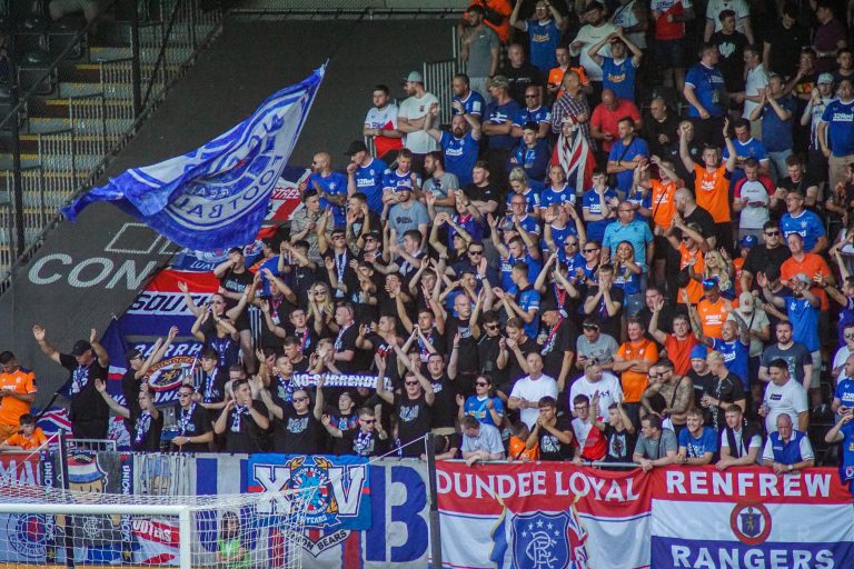 Union tegen Rangers. Daar waar Champions League nog voetbal ademt.