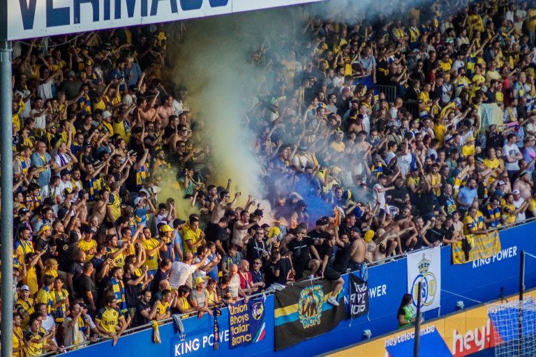 Union tegen Rangers. Daar waar Champions League nog voetbal ademt.