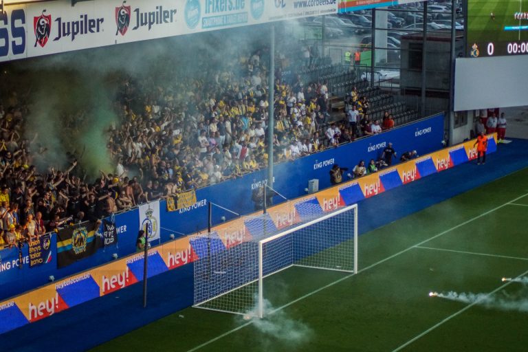 Union tegen Rangers. Daar waar Champions League nog voetbal ademt.