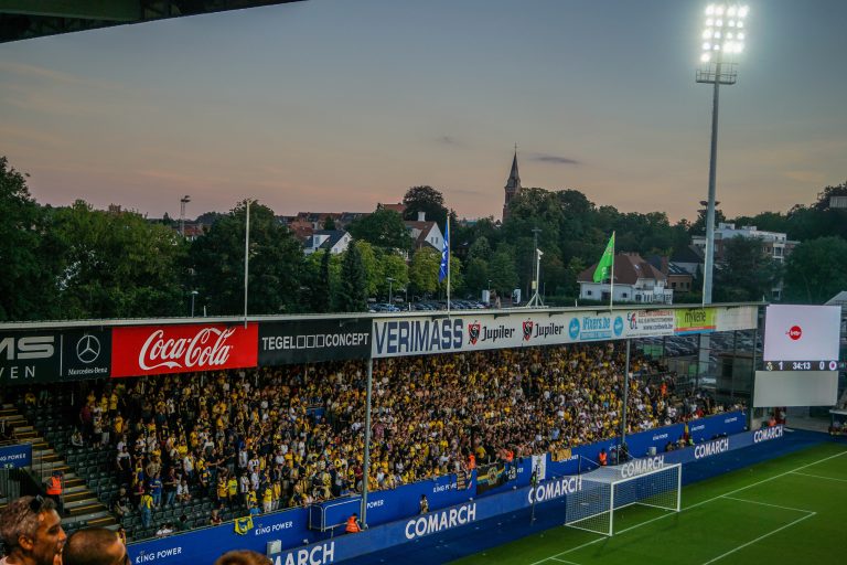 Union tegen Rangers. Daar waar Champions League nog voetbal ademt.