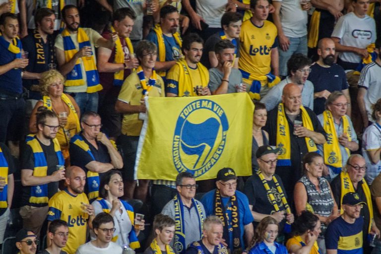 Union tegen Rangers. Daar waar Champions League nog voetbal ademt.