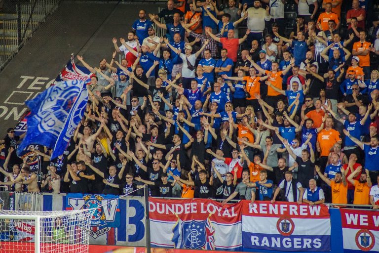 Union tegen Rangers. Daar waar Champions League nog voetbal ademt.