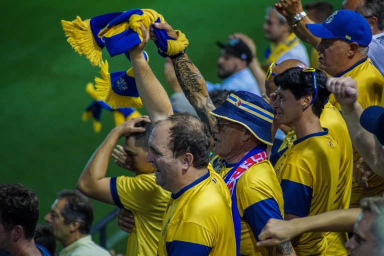 Union tegen Rangers. Daar waar Champions League nog voetbal ademt.