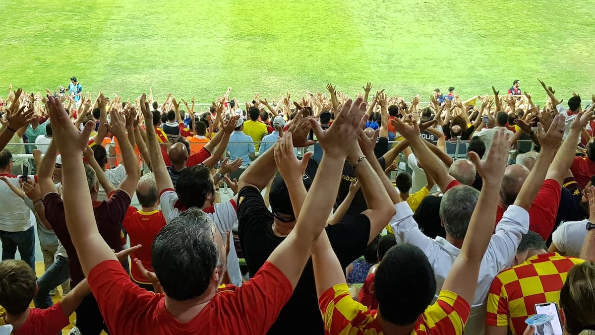 Gastvrijheid bij Göz-Göz-Göztepe!