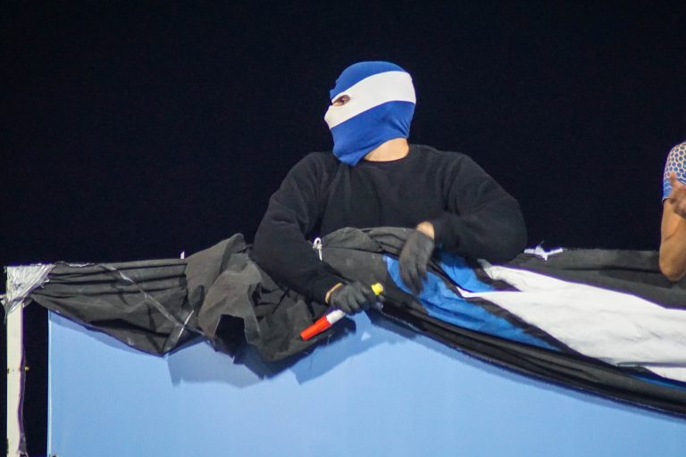 Ruch Chorzow – Gornik Zabrze: Poolse Hooligans creëren bizarre avond