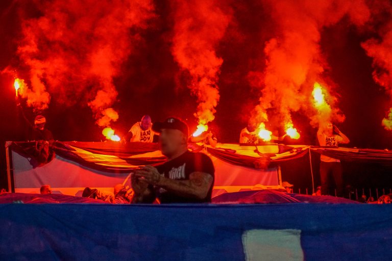 Ruch Chorzow – Gornik Zabrze: Poolse Hooligans creëren bizarre avond