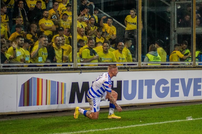 Het huis staat in de brand bij De Graafschap tegen NAC