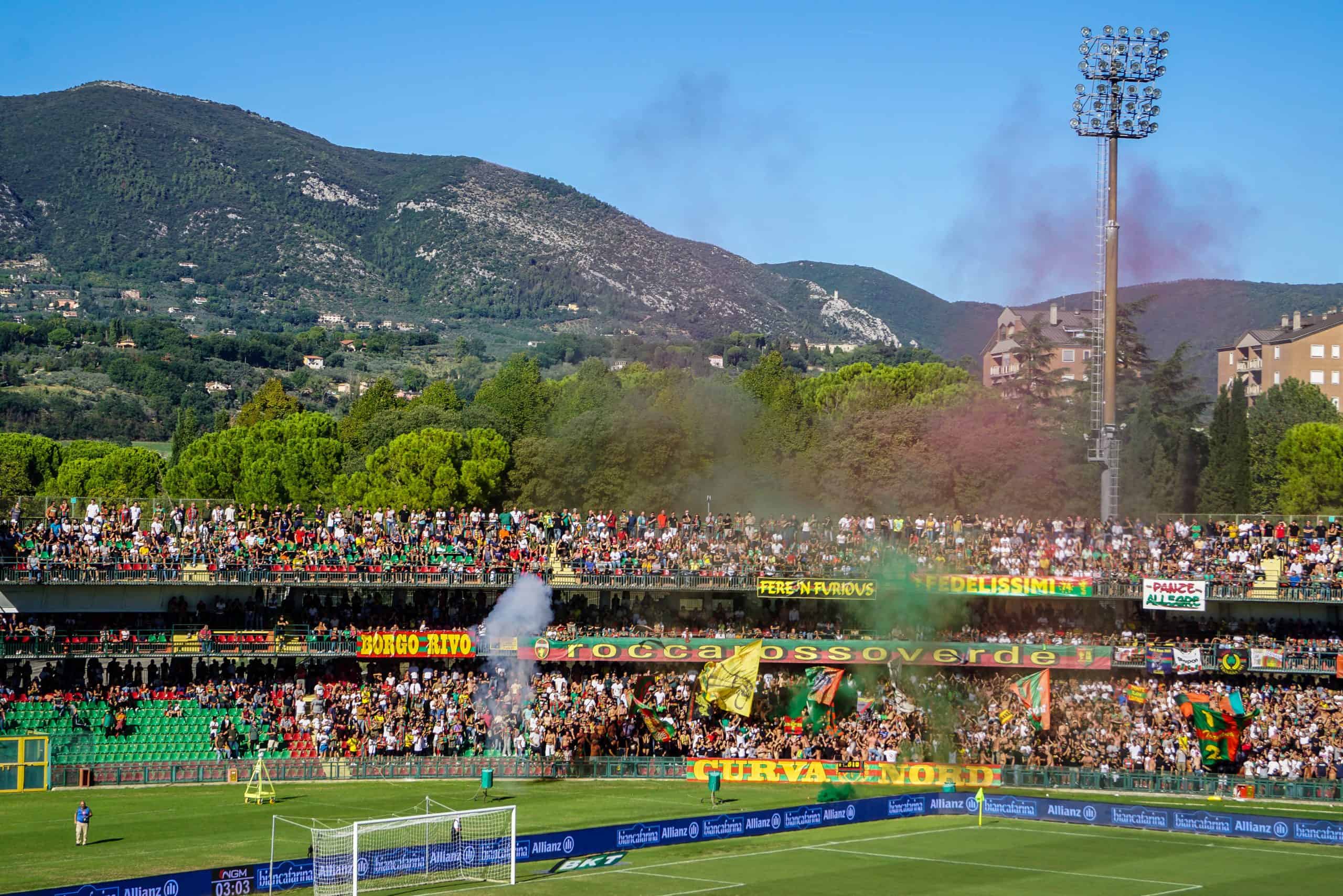 Tussen staal en schilders; de Derby dell’Umbria tussen Ternana en Perugia