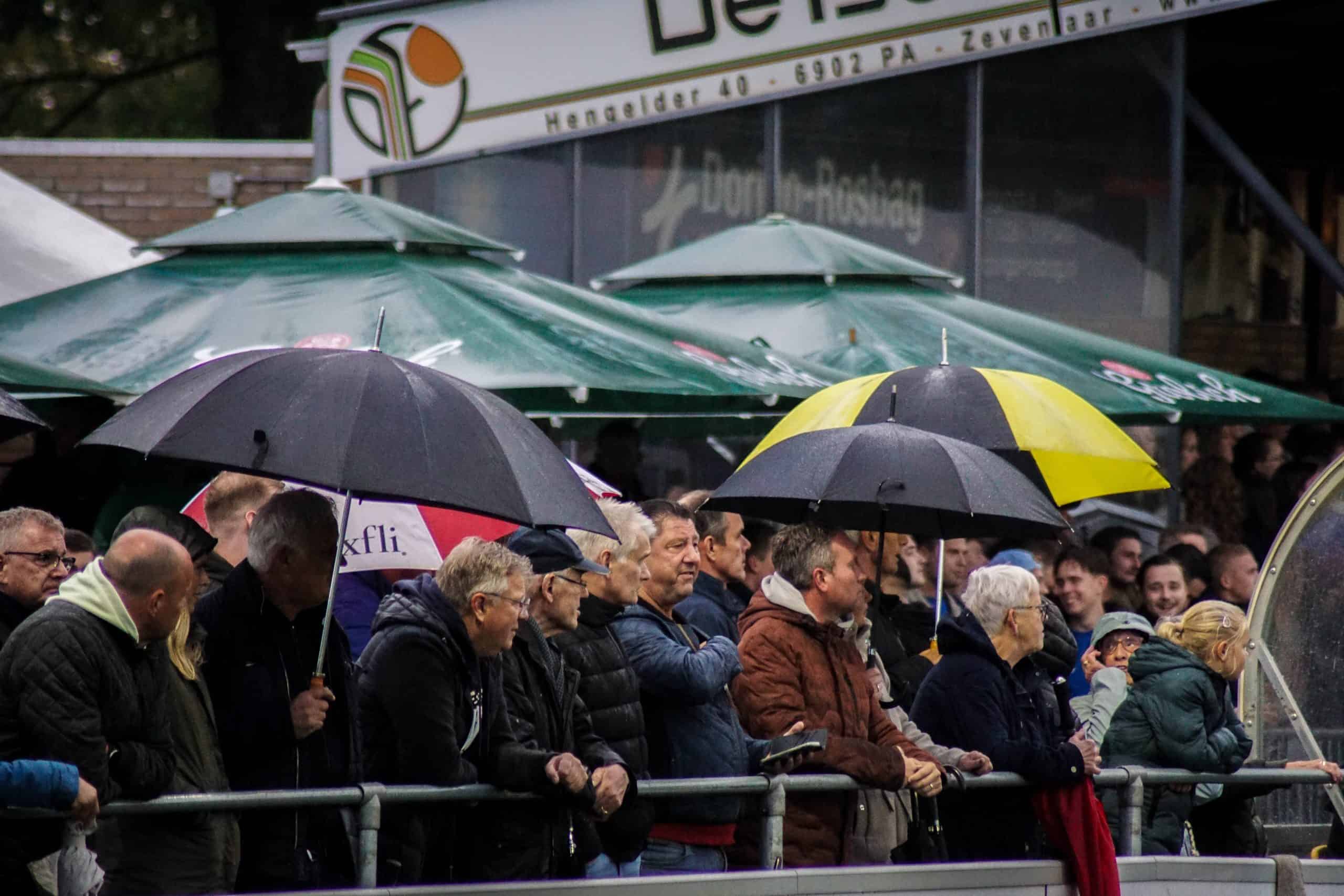 Vuurwerkverbod doet wonderen bij Zevenaarse derby DCS – OBW