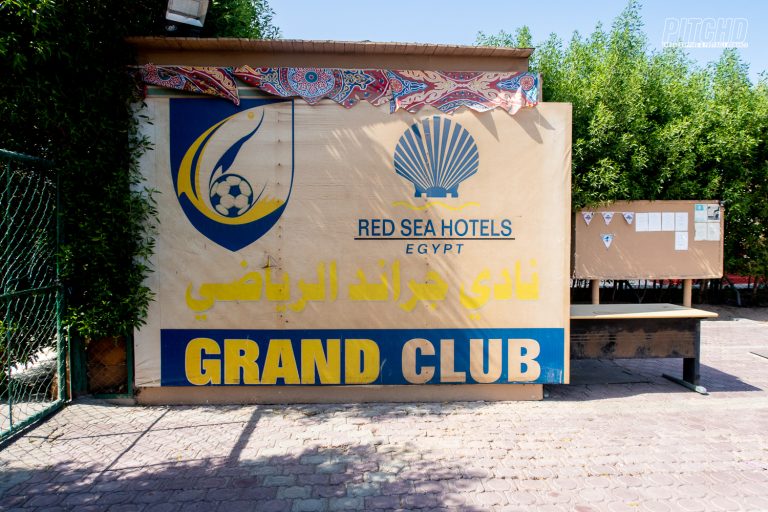 Grand Club LR 14 van 20