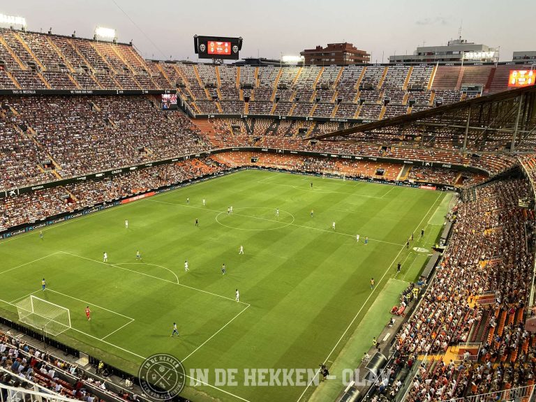 Estadio Mestalla: geniet nu het nog kan!