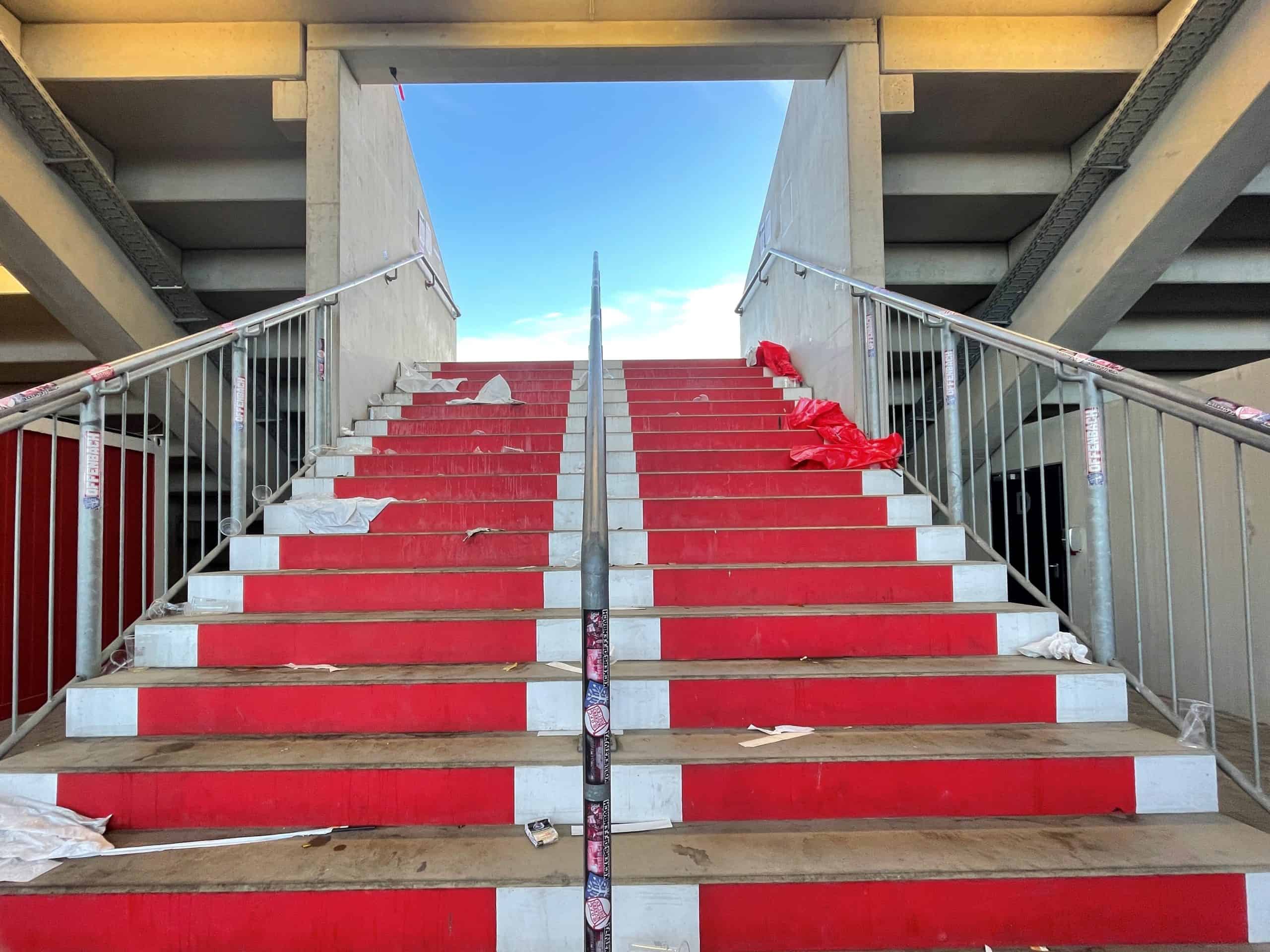 DFB-Pokal trip: Choreo en pyro in Offenbach am Main