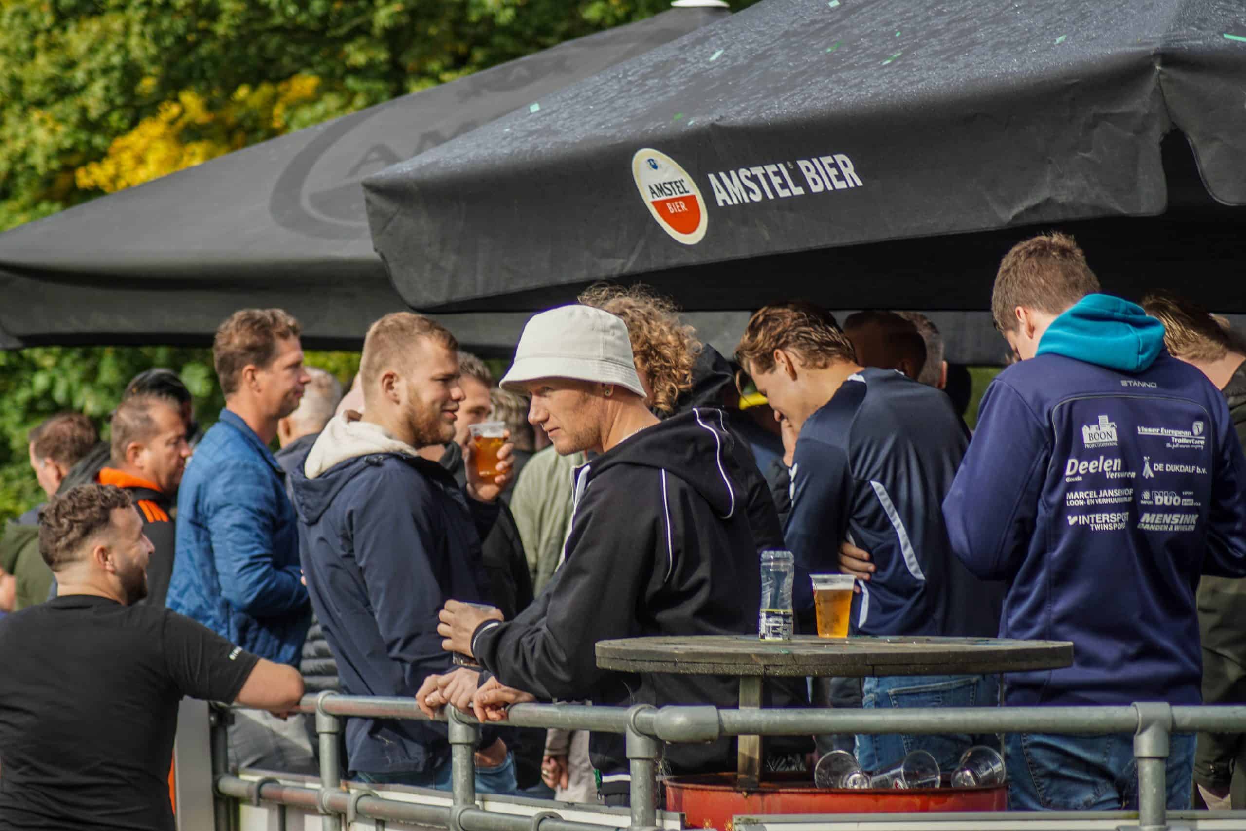 Vak-N maakt er weer een heerlijk zooitje van bij derby tegen Zevenhoven