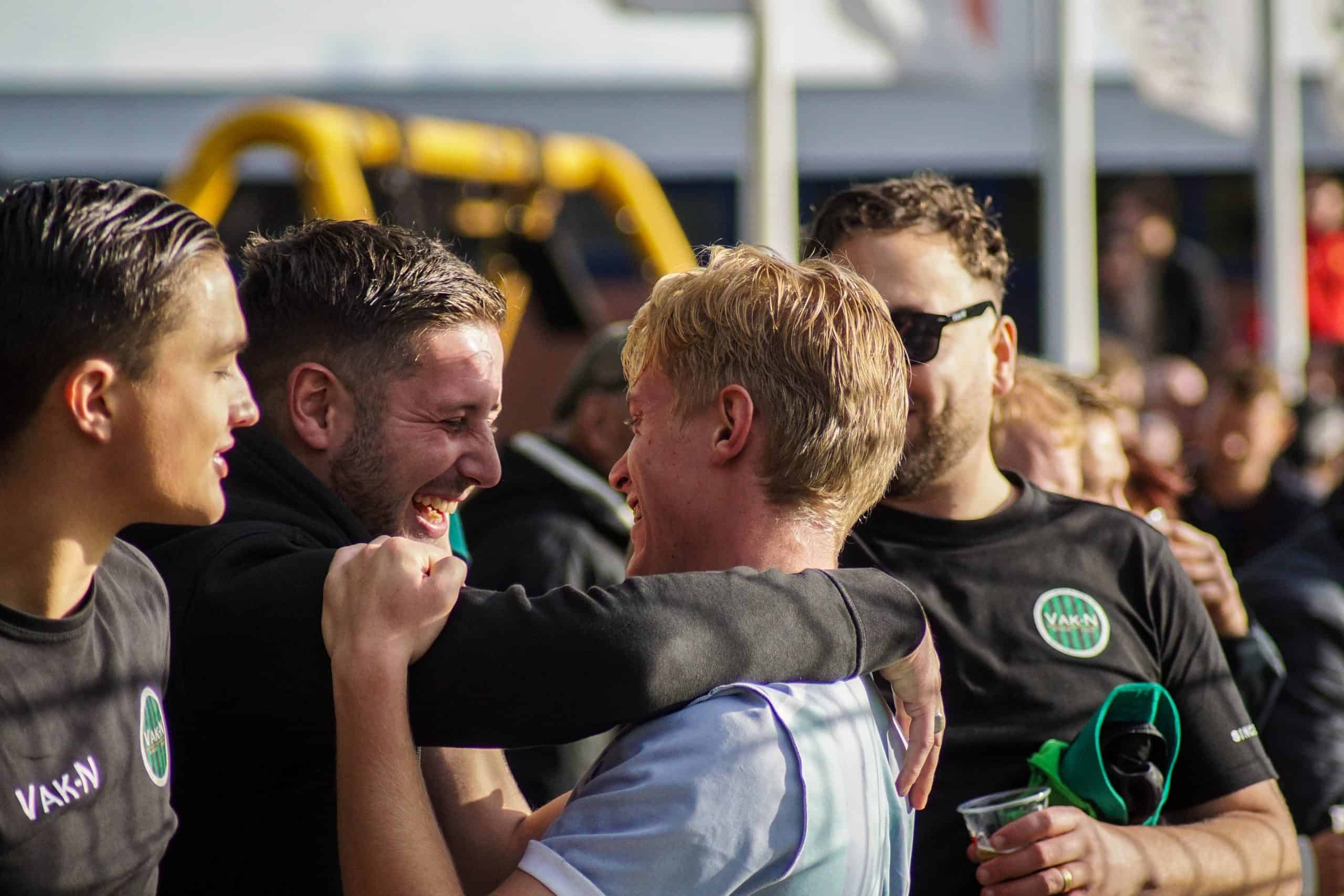 Vak-N maakt er weer een heerlijk zooitje van bij derby tegen Zevenhoven