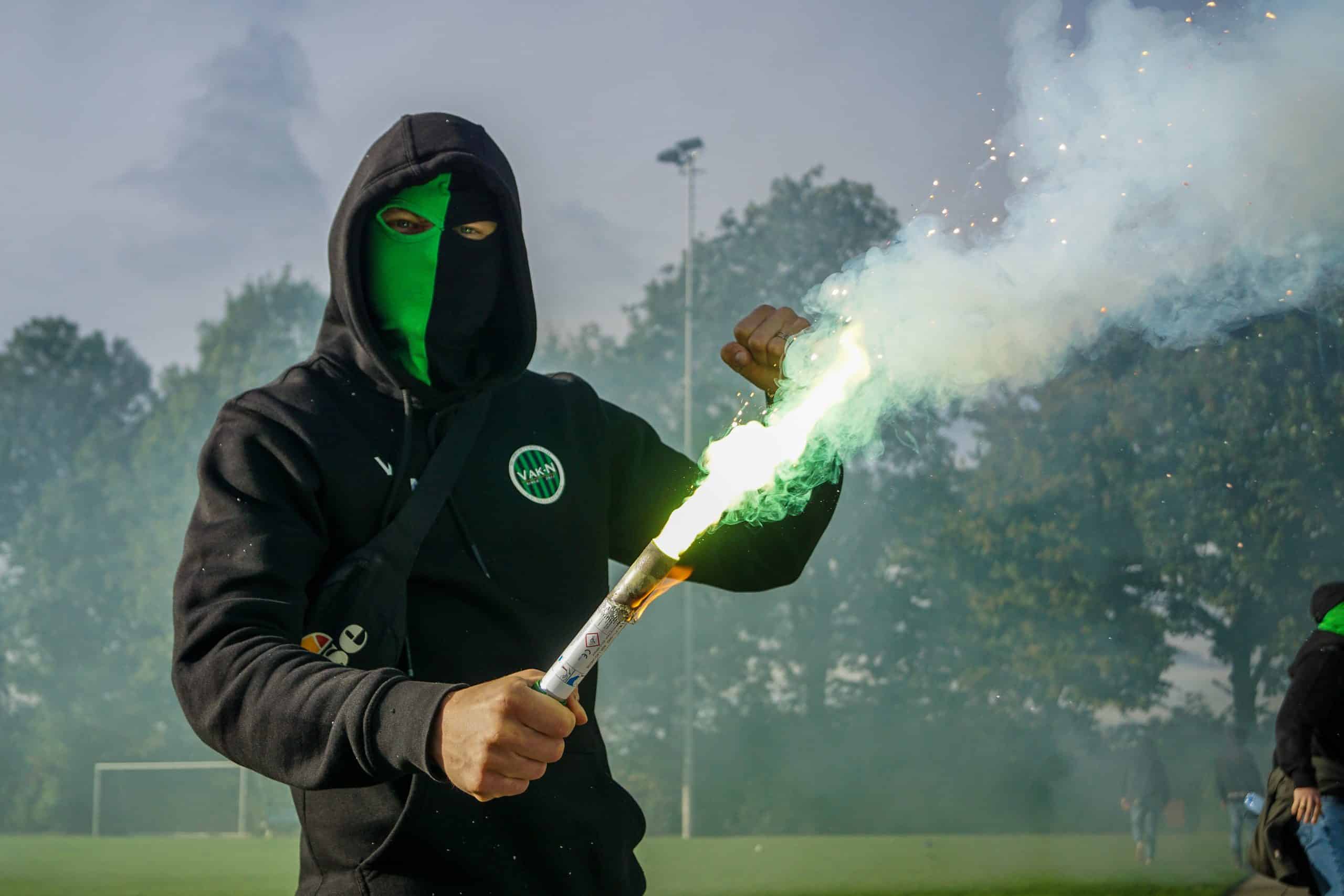 Vak-N maakt er weer een heerlijk zooitje van bij derby tegen Zevenhoven