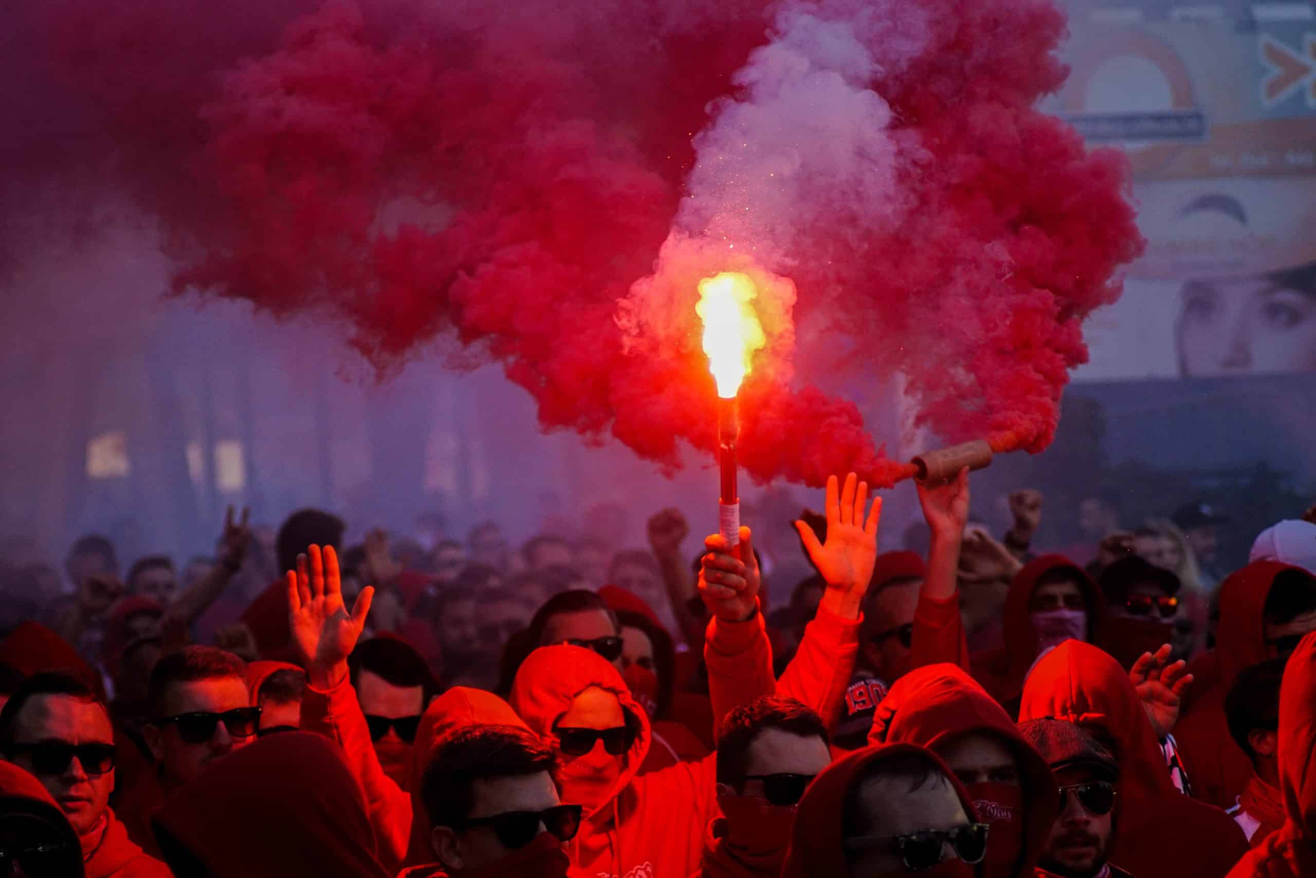 Corteos, tifos & fakkels; na 15 jaar is de Graz derby terug!