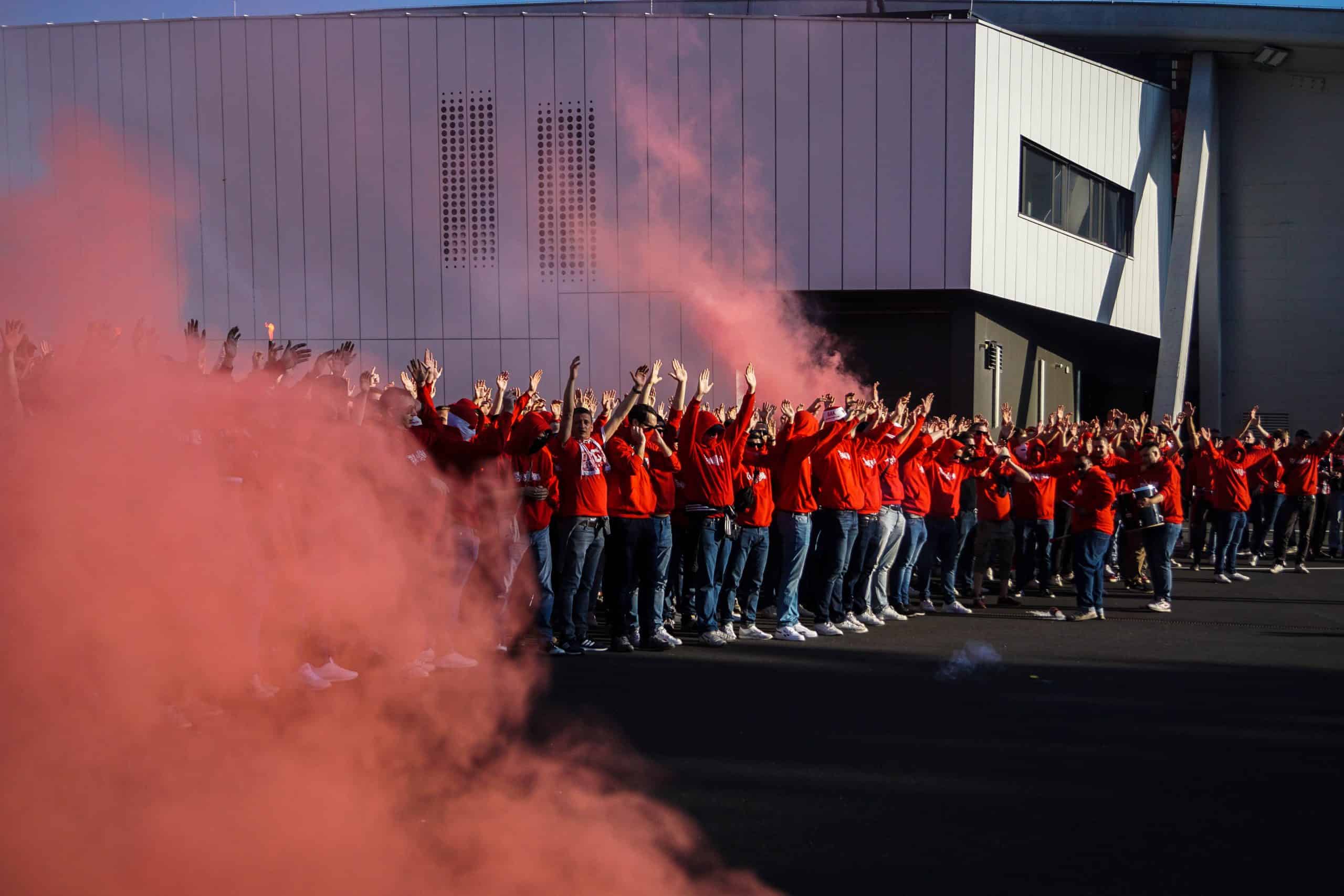 Corteos, tifos & fakkels; na 15 jaar is de Graz derby terug!
