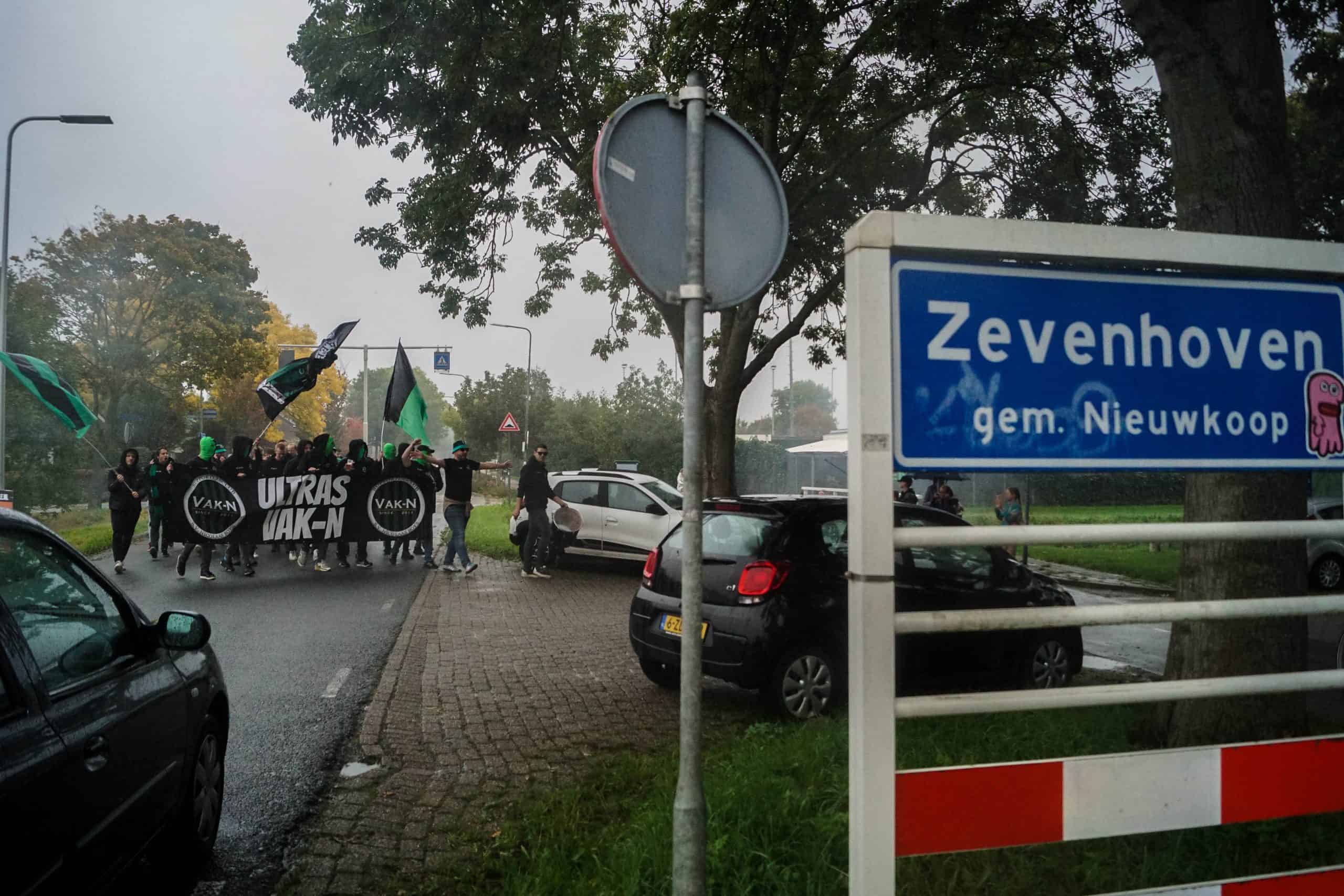 Vak-N maakt er weer een heerlijk zooitje van bij derby tegen Zevenhoven