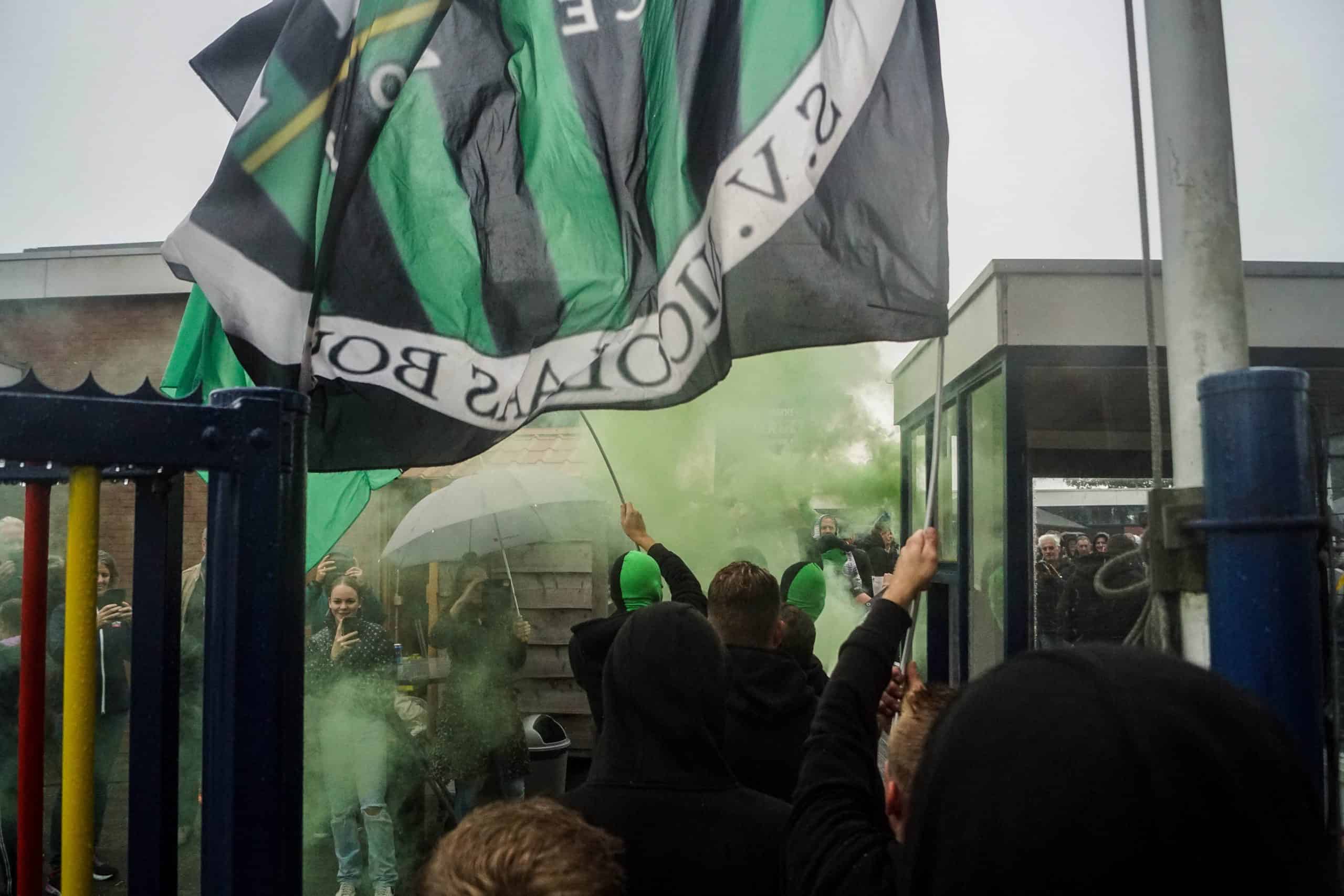 Vak-N maakt er weer een heerlijk zooitje van bij derby tegen Zevenhoven